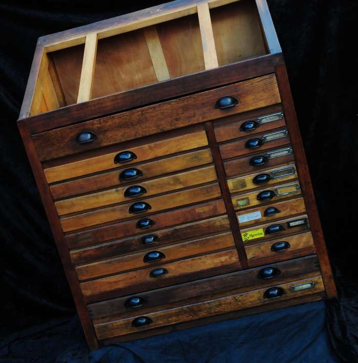 Setzkastenschrank Schubladenschrank Druckerei Setzkasten antik Schrank